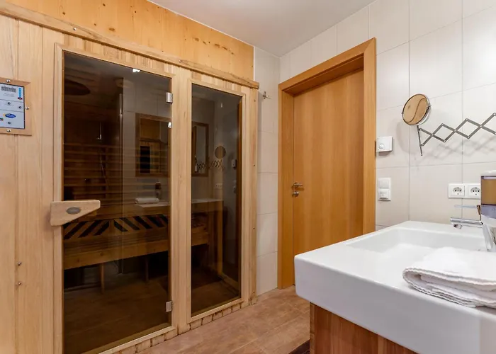 Loehnersbach * Σάαλμπαχ-Χίντεργκλεμ